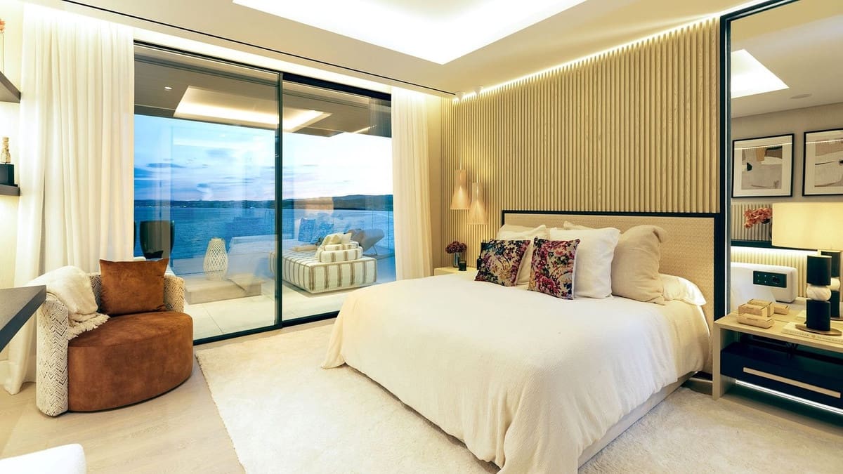 2 chambre Appartement à vendre à Estepona avec piscine garage - 2 380 000 € (Ref: 8169935)