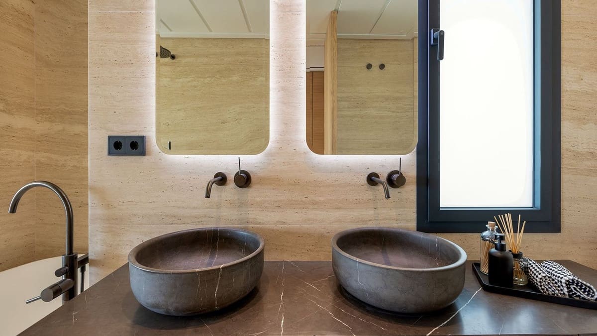 2 chambre Appartement à vendre à Estepona avec piscine garage - 2 380 000 € (Ref: 8169935)