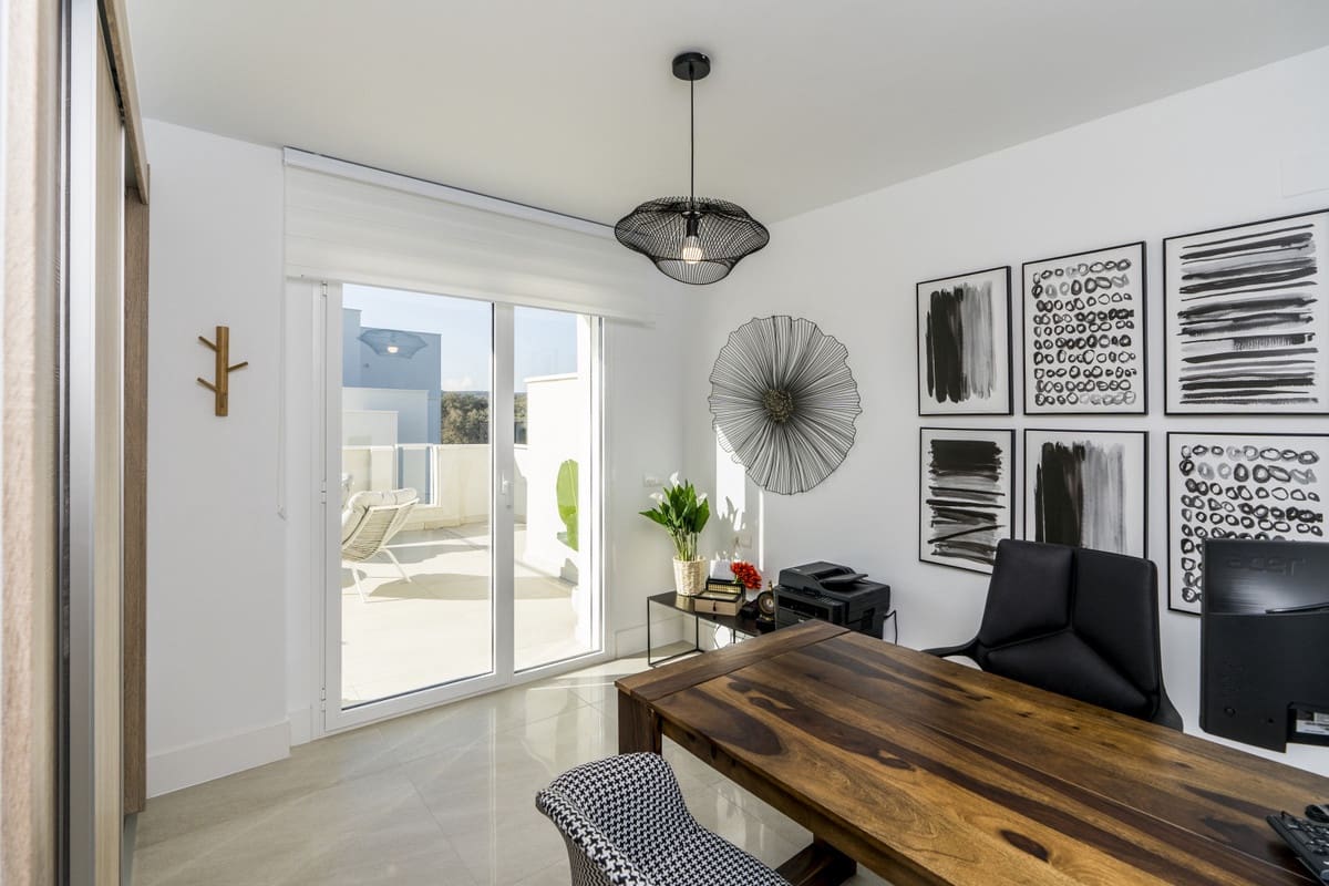 3 slaapkamer Appartement te koop in Sotogrande met zwembad garage - € 640.000 (Ref: 8211192)