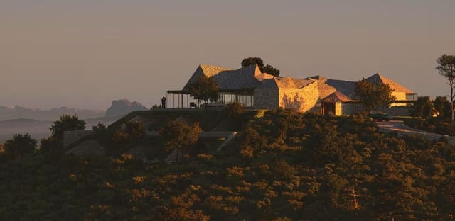 6 bedroom Villa for sale in Sotogrande, San Roque with pool garage - € 8,400,000 (Ref: 8395938)