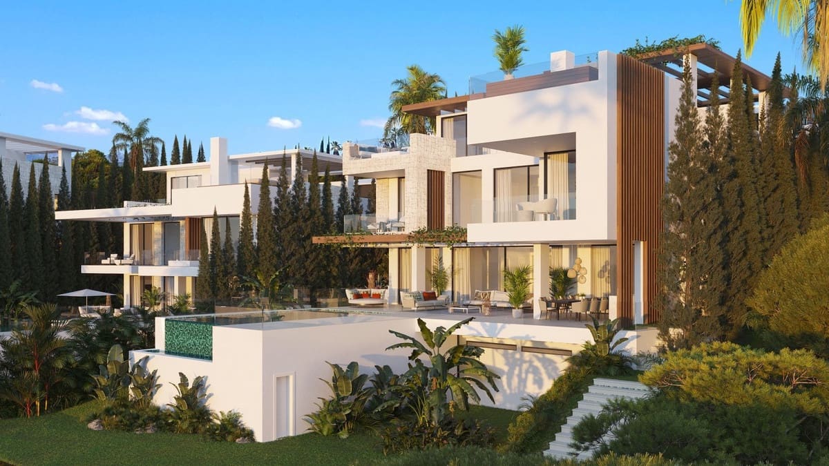 3 bedroom Villa for sale in Estepona with pool garage - € 2,900,000 (Ref: 8416505)