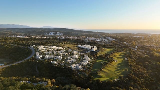 3 soverom Villa til salgs i Sotogrande Alto, San Roque med svømmebasseng garasje - € 1 034 000 (Ref: 8431311)