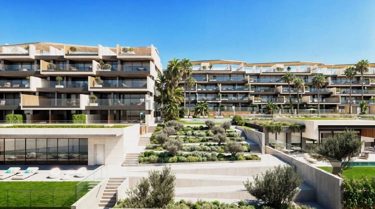 3 bedroom Apartment for sale in Manilva with pool garage - € 1,380,000 (Ref: 8541643)