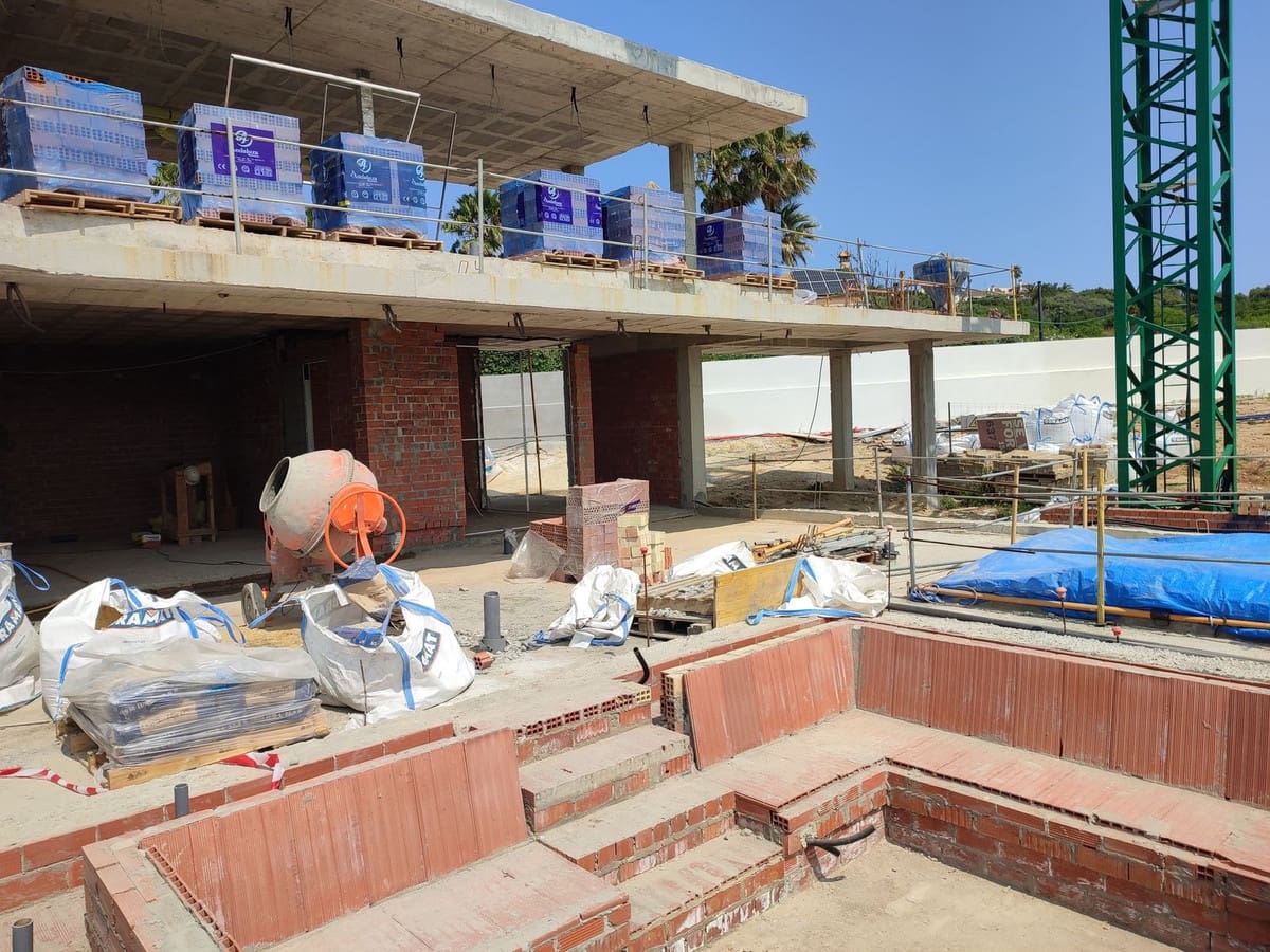 6 soveværelse Villa til salg i La Alcaidesa med swimmingpool - € 9.900.000 (Ref: 8548348)