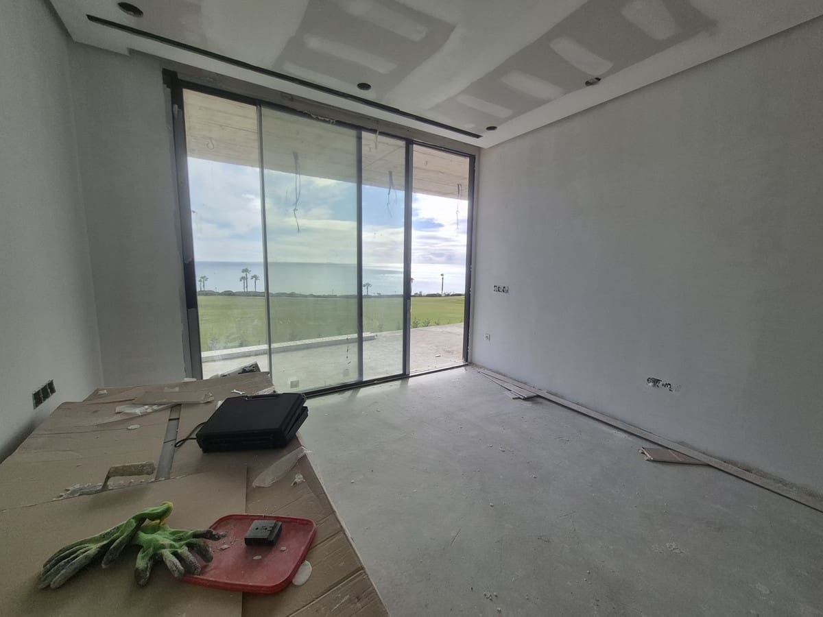 6 chambre Villa/Maison à vendre à La Alcaidesa avec piscine - 9 900 000 € (Ref: 8548348)