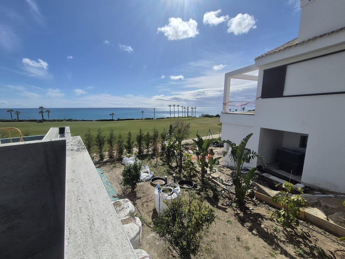 6 chambre Villa/Maison à vendre à La Alcaidesa avec piscine - 9 900 000 € (Ref: 8548348)