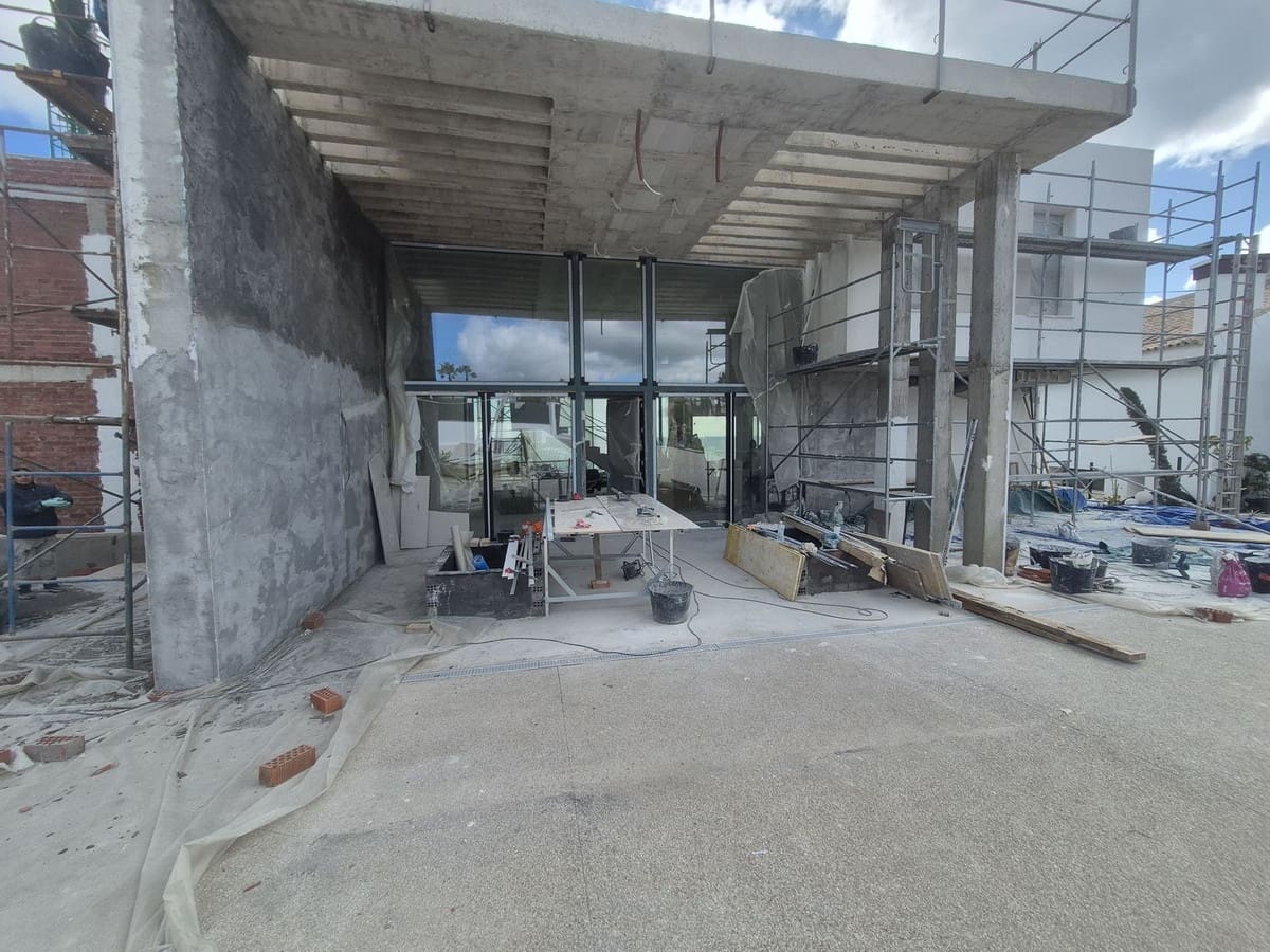 6 chambre Villa/Maison à vendre à La Alcaidesa avec piscine - 9 900 000 € (Ref: 8548348)