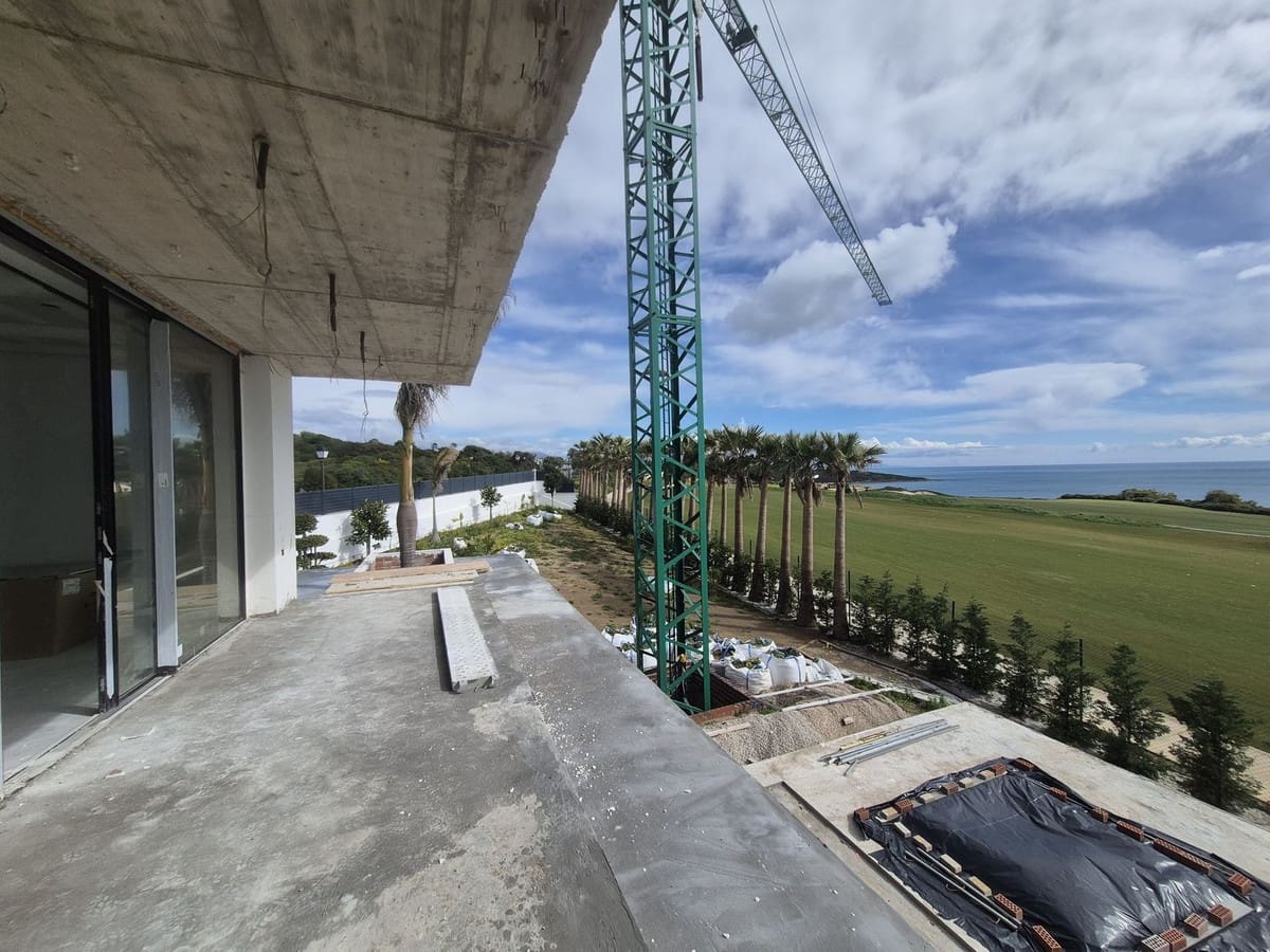 6 soverom Villa til salgs i La Alcaidesa med svømmebasseng - € 9 900 000 (Ref: 8548348)