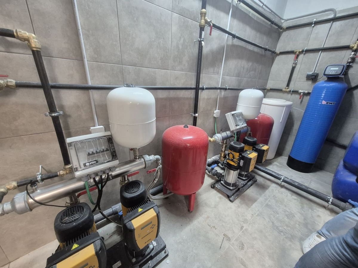 6 soverom Villa til salgs i La Alcaidesa med svømmebasseng - € 9 900 000 (Ref: 8548348)