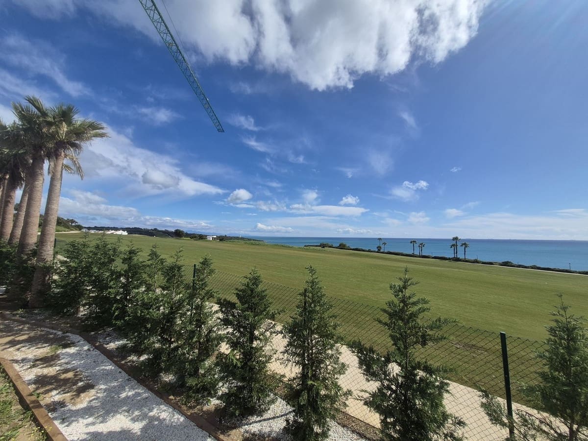 6 soverom Villa til salgs i La Alcaidesa med svømmebasseng - € 9 900 000 (Ref: 8548348)