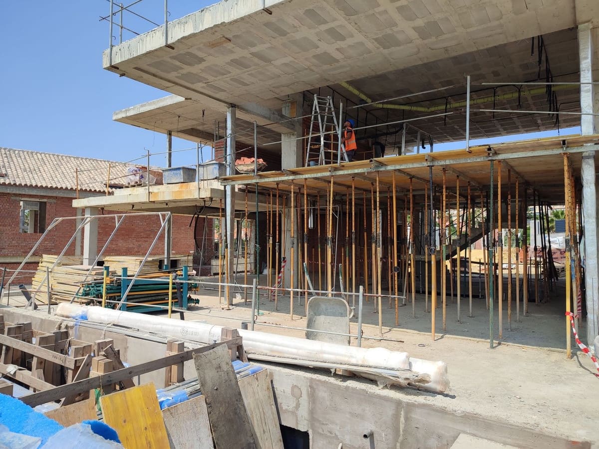 6 soverom Villa til salgs i La Alcaidesa med svømmebasseng - € 9 900 000 (Ref: 8548348)