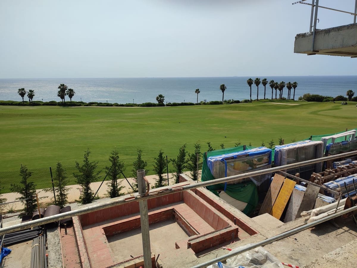 6 soverom Villa til salgs i La Alcaidesa med svømmebasseng - € 9 900 000 (Ref: 8548348)