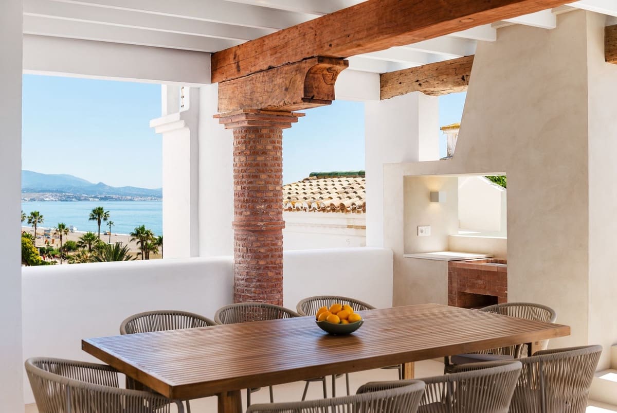 4 slaapkamer Appartement te koop in La Duquesa / Puerto de la Duquesa met zwembad garage - € 1.290.000 (Ref: 9023743)