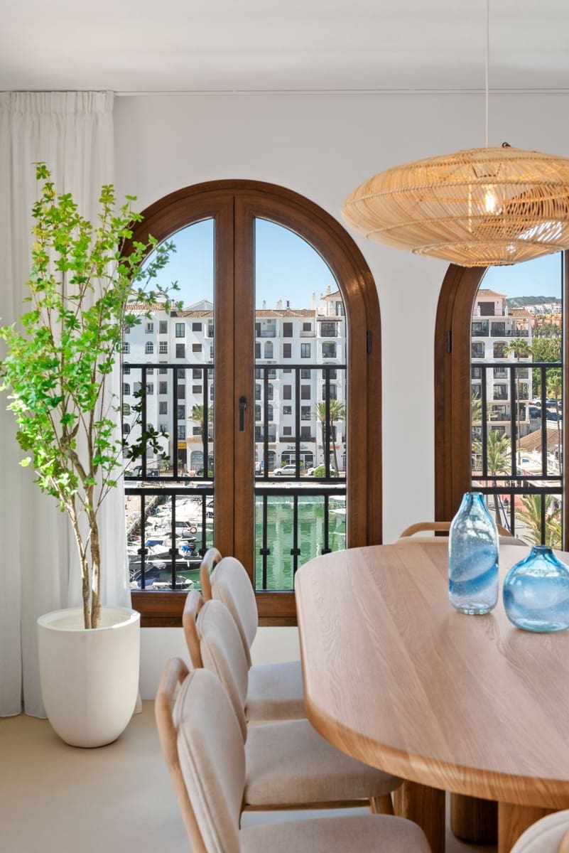 4 chambre Appartement à vendre à La Duquesa / Puerto de la Duquesa avec piscine garage - 1 290 000 € (Ref: 9023743)