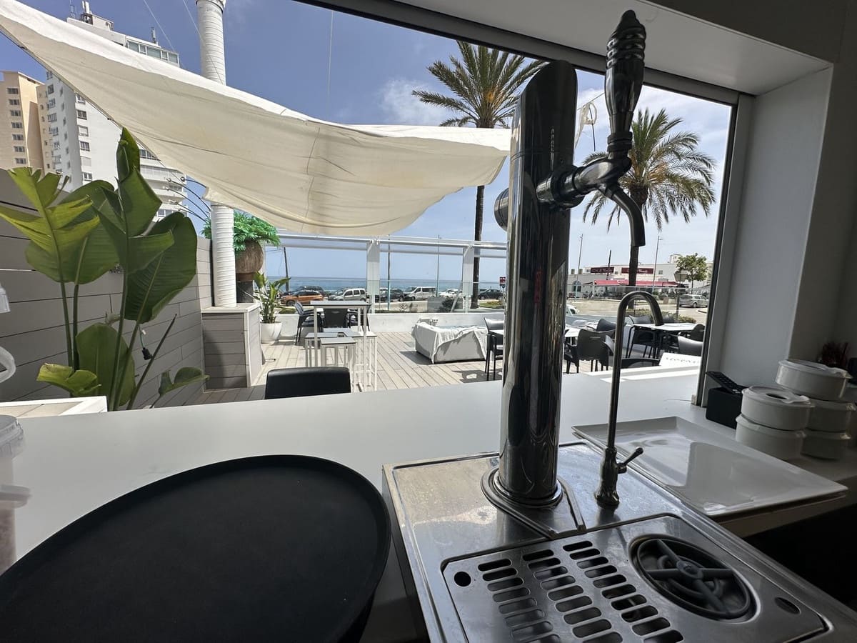 Restaurant/Bar til salg i Sotogrande - € 990.000 (Ref: 9061443)