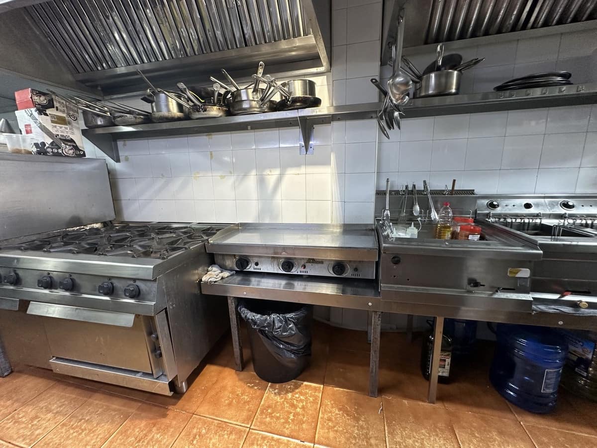 Restauracja lub bar na sprzedaż w Sotogrande - 990 000 € (Ref: 9061443)