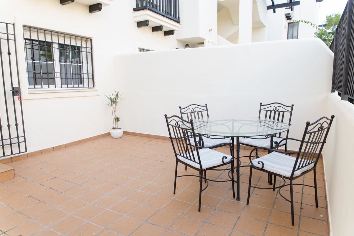 2 camera da letto Appartamento in vendita in La Duquesa / Puerto de la Duquesa con piscina garage - 269.000 € (Rif: 9298730)