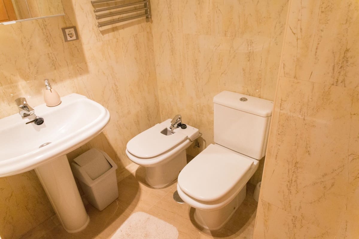 2 camera da letto Appartamento in vendita in La Duquesa / Puerto de la Duquesa con piscina garage - 269.000 € (Rif: 9298730)