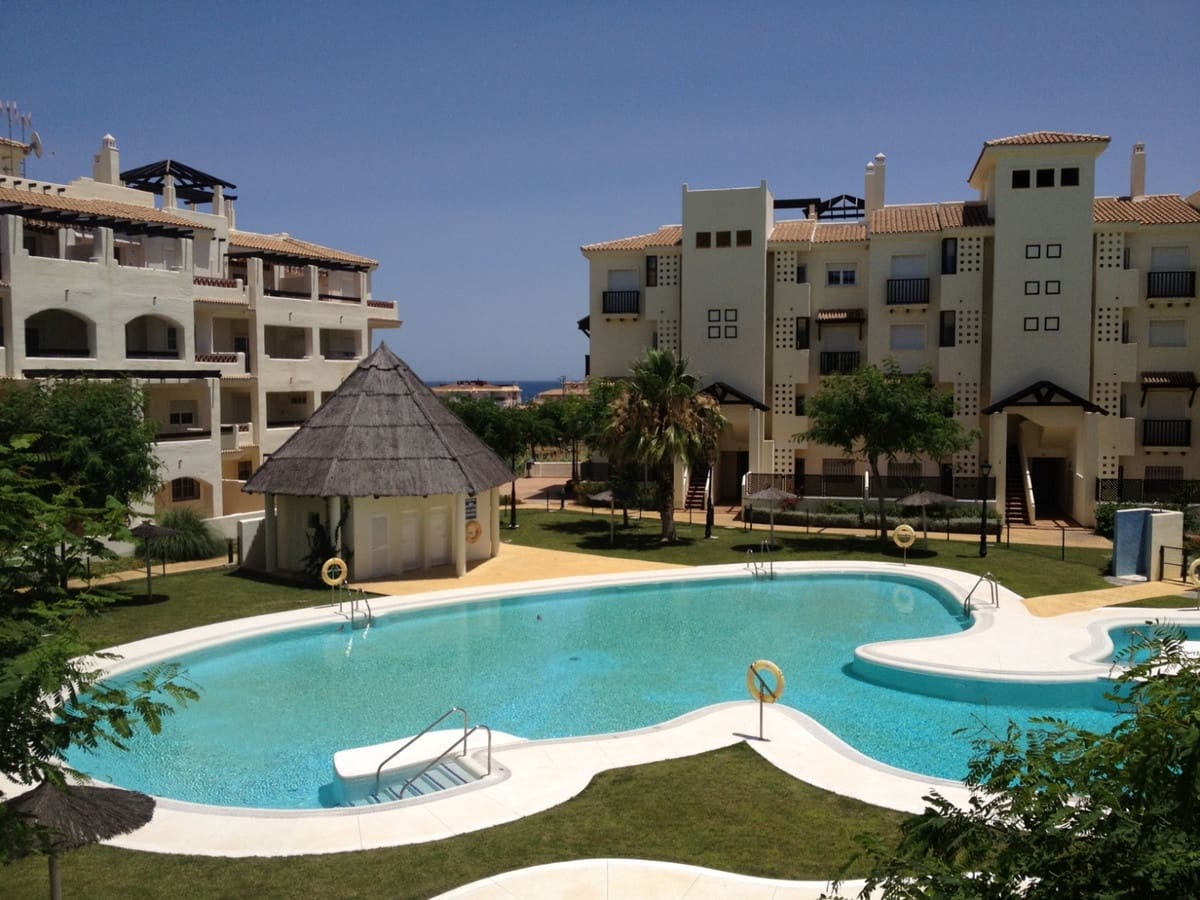 2 camera da letto Appartamento in vendita in La Duquesa / Puerto de la Duquesa con piscina garage - 269.000 € (Rif: 9298730)