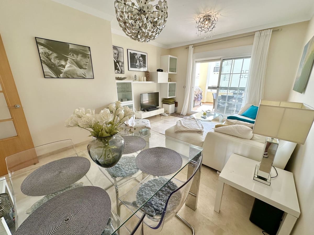 2 Zimmer Apartment zu verkaufen in La Duquesa / Puerto de la Duquesa mit Pool Garage - 269.000 € (Ref: 9343051)