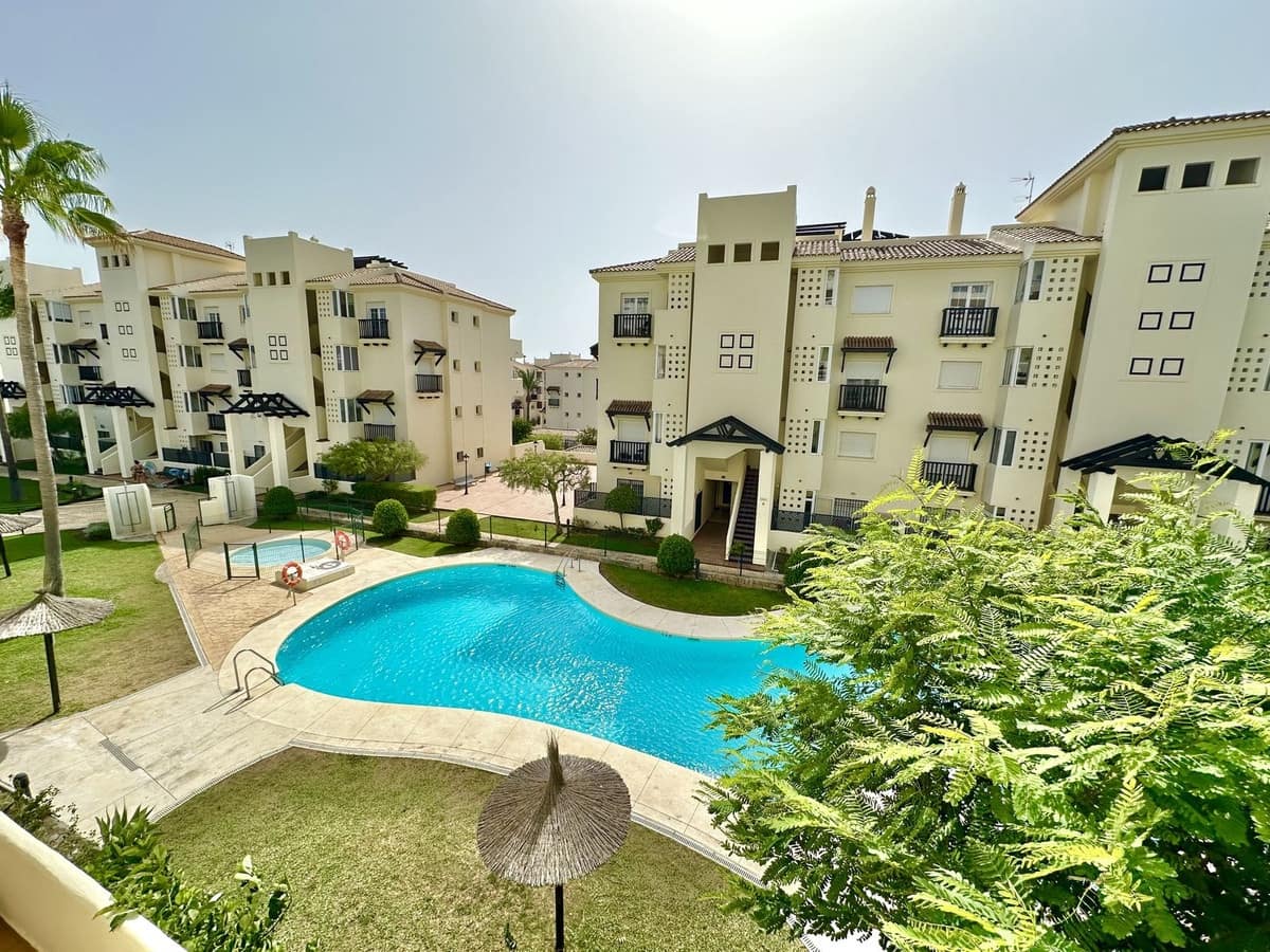2 Zimmer Apartment zu verkaufen in La Duquesa / Puerto de la Duquesa mit Pool Garage - 269.000 € (Ref: 9343051)