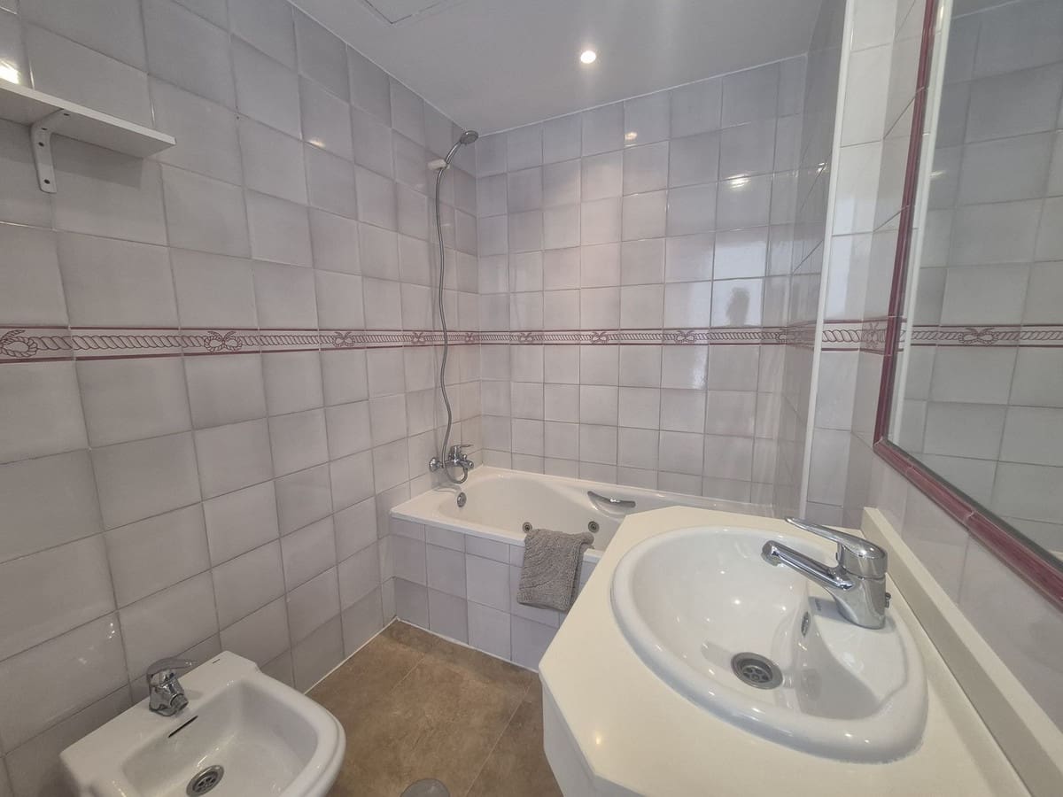 3 soverom Penthouse til salgs i Bahia de Casares med svømmebasseng garasje - € 380 000 (Ref: 9345208)