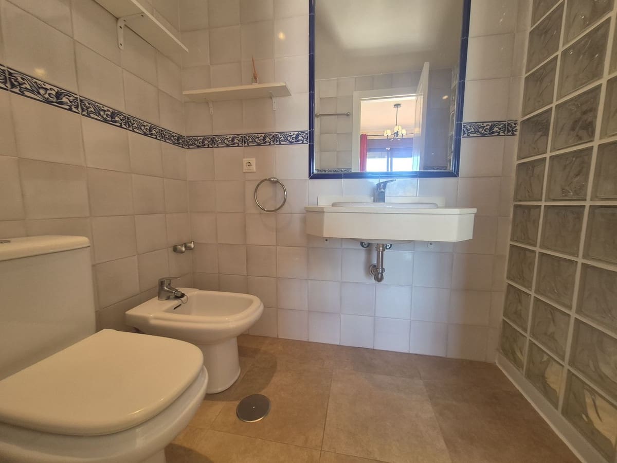 3 soverom Penthouse til salgs i Bahia de Casares med svømmebasseng garasje - € 380 000 (Ref: 9345208)