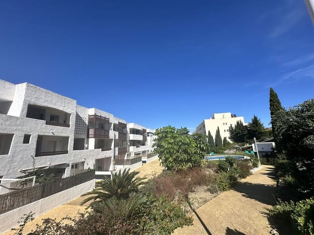 2 sypialnia Apartament na sprzedaż w La Duquesa / Puerto de la Duquesa, Manilva z basenem - 315 000 € (Ref: 9357692)