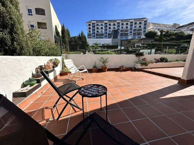 2 sypialnia Apartament na sprzedaż w La Duquesa / Puerto de la Duquesa, Manilva z basenem - 315 000 € (Ref: 9357692)