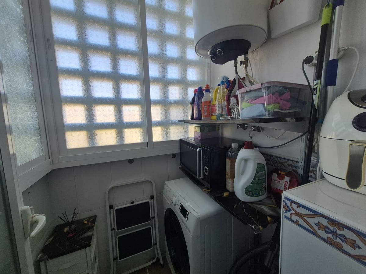 2 sypialnia Apartament na sprzedaż w San Luis de Sabinillas z basenem garażem - 295 000 € (Ref: 9419407)