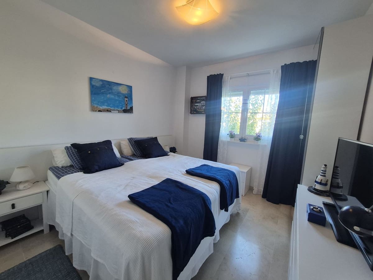 2 sypialnia Apartament na sprzedaż w San Luis de Sabinillas z basenem garażem - 295 000 € (Ref: 9419407)