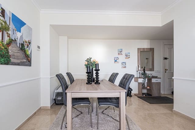 3 slaapkamer Appartement te koop in La Duquesa / Puerto de la Duquesa, Manilva met zwembad garage - € 540.000 (Ref: 9425848)