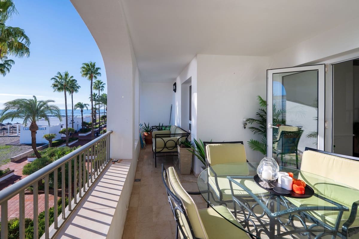 3 slaapkamer Appartement te koop in La Duquesa / Puerto de la Duquesa met zwembad garage - € 540.000 (Ref: 9425848)