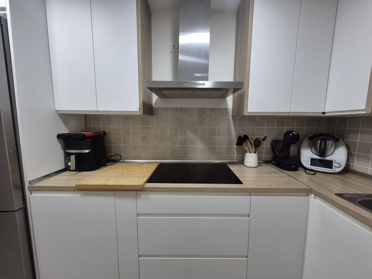 3 soverom Leilighet til salgs i La Duquesa / Puerto de la Duquesa med svømmebasseng garasje - € 480 000 (Ref: 9436005)