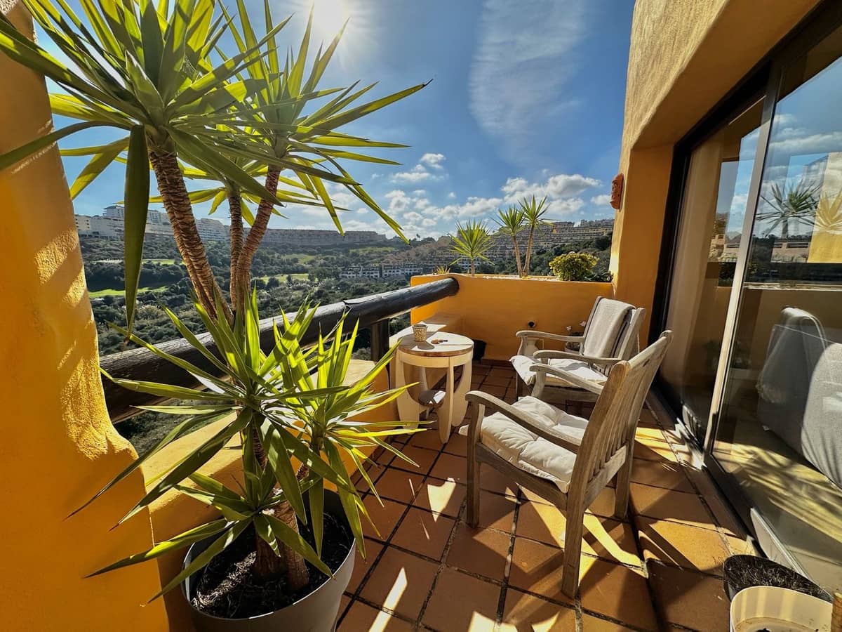 3 makuuhuone Kattohuoneisto myytävänä paikassa La Duquesa / Puerto de la Duquesa mukana uima-altaan 
autotalli - 498 000 € (Ref: 9523510)