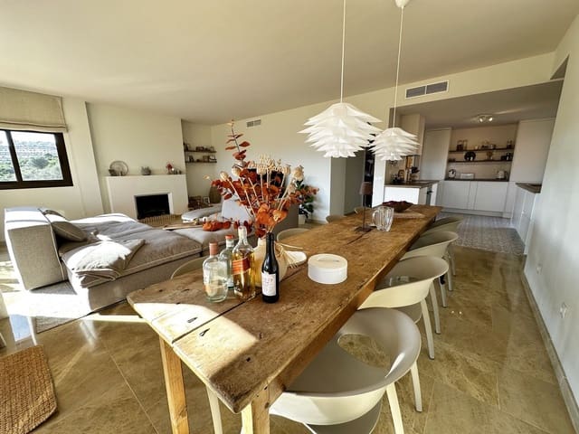 3 soverom Penthouse til salgs i La Duquesa / Puerto de la Duquesa, Manilva med svømmebasseng garasje - € 550 000 (Ref: 9523510)