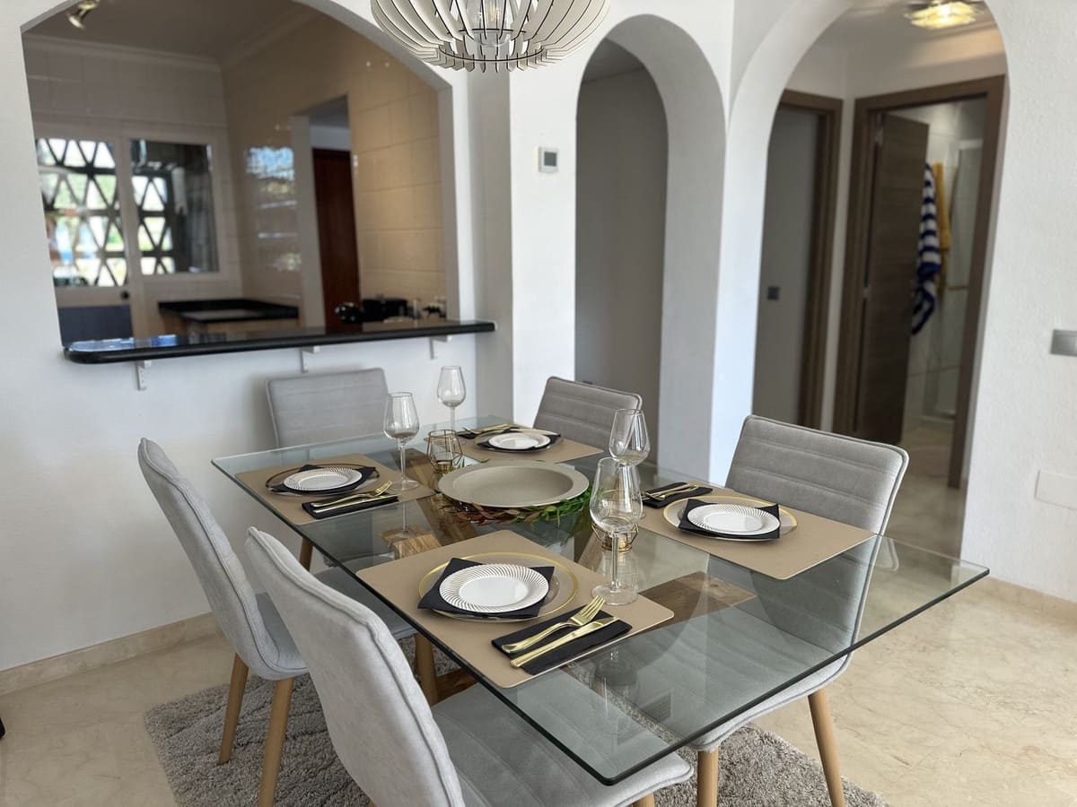 2 soveværelse Lejlighed til salg i Mijas Costa med swimmingpool garage - € 398.000 (Ref: 9626152)