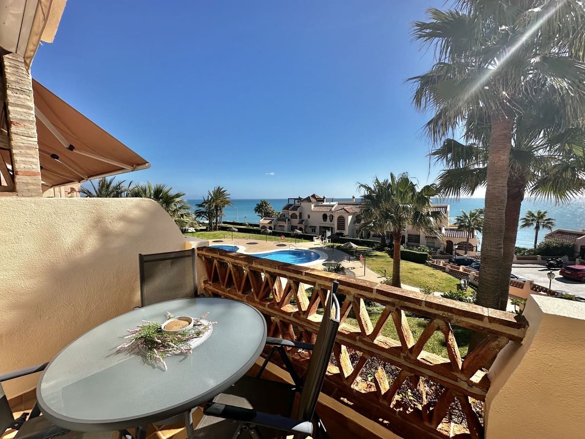 2 soveværelse Lejlighed til salg i Mijas Costa med swimmingpool garage - € 398.000 (Ref: 9626152)