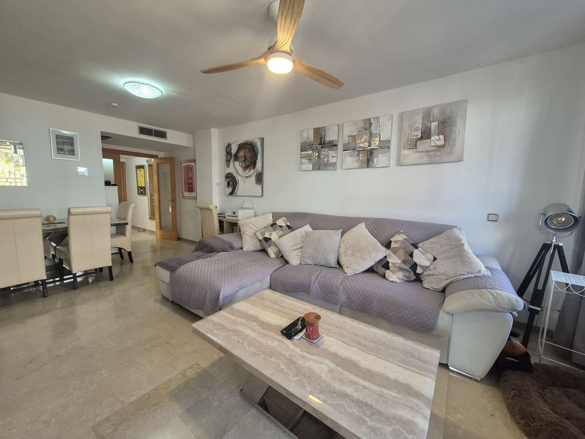 2 slaapkamer Appartement te koop in Manilva met zwembad garage - € 349.950 (Ref: 9626153)