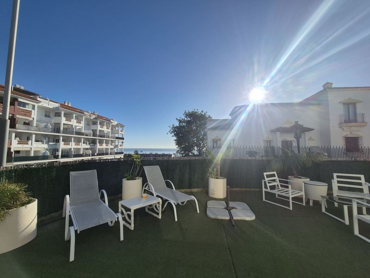 2 slaapkamer Appartement te koop in Manilva met zwembad garage - € 349.950 (Ref: 9626153)