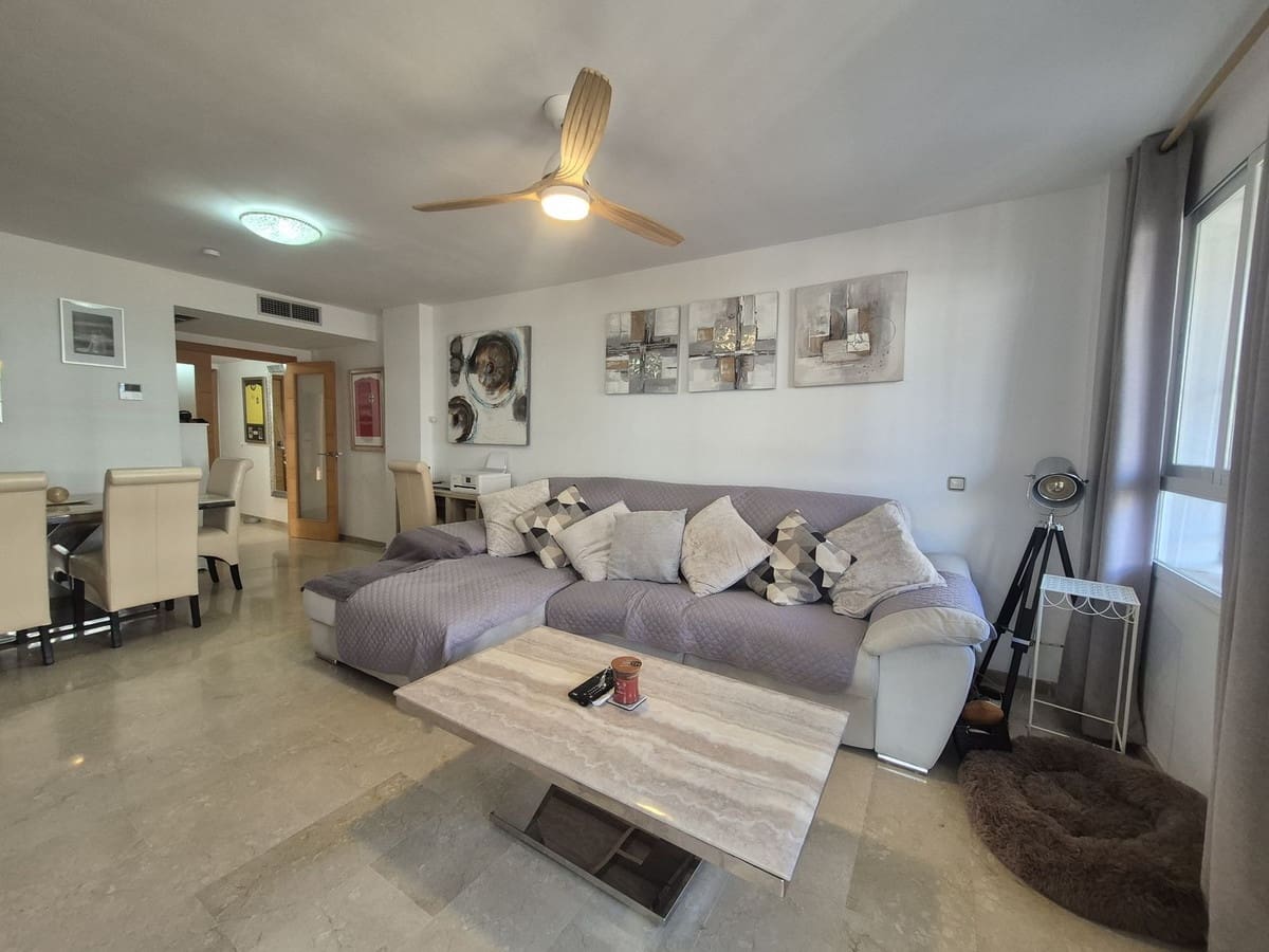 2 slaapkamer Appartement te koop in Manilva met zwembad garage - € 349.950 (Ref: 9626153)