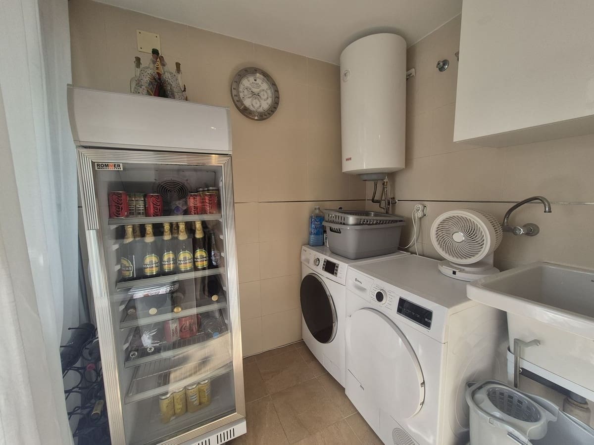 2 slaapkamer Appartement te koop in Manilva met zwembad garage - € 349.950 (Ref: 9626153)