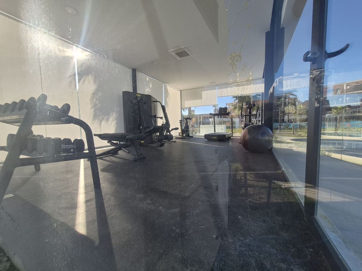 2 slaapkamer Appartement te koop in Manilva met zwembad garage - € 349.950 (Ref: 9626153)