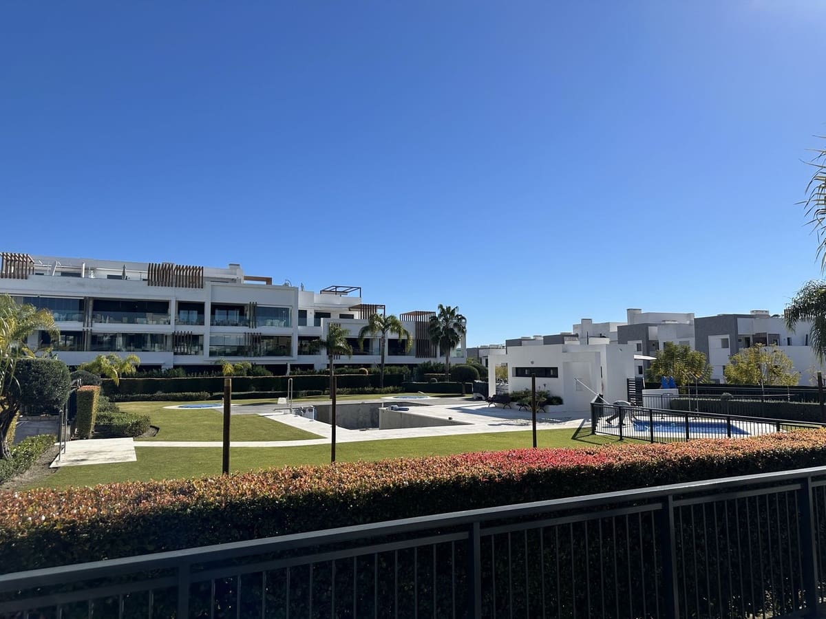 2 bedroom Apartment for sale in Cancelada with pool garage - € 515,000 (Ref: 9628234)