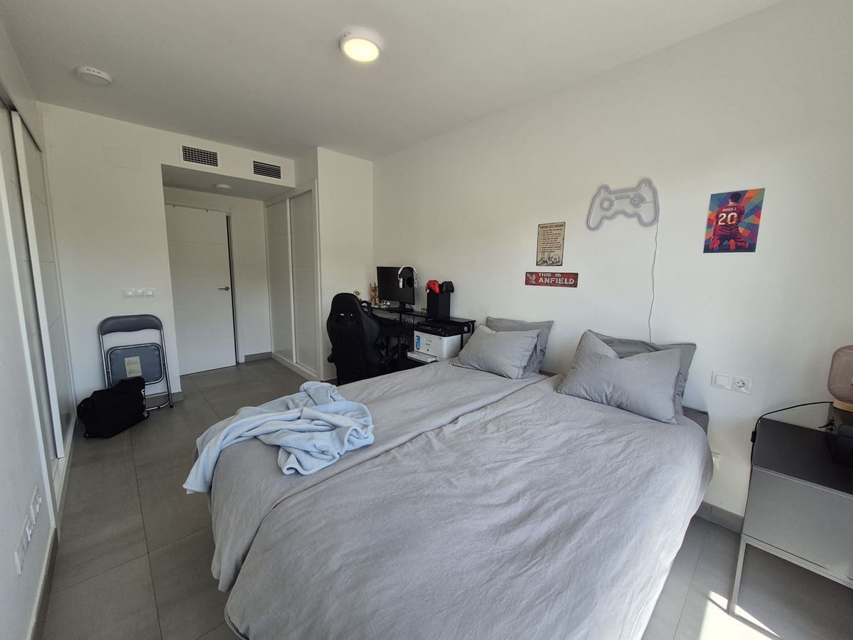 2 camera da letto Appartamento in vendita in La Duquesa / Puerto de la Duquesa con piscina garage - 375.000 € (Rif: 9646335)