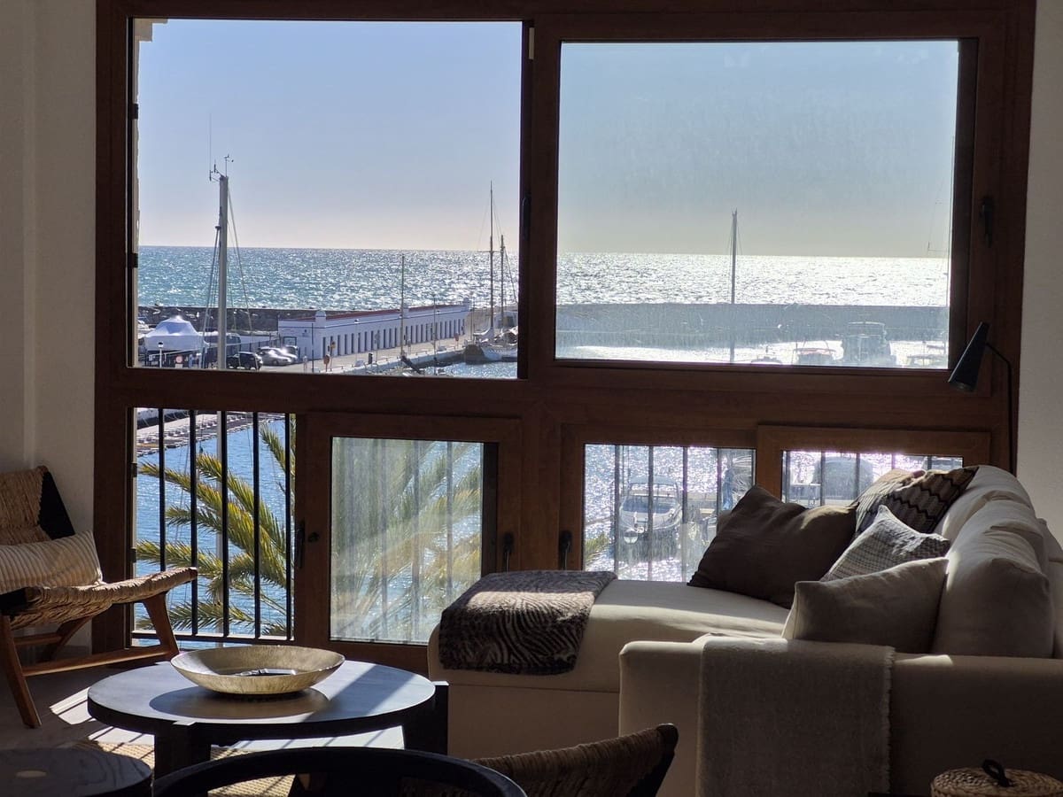 Apartamento de 3 habitaciones en La Duquesa / Puerto de la Duquesa en venta con garaje - 499.000 € (Ref: 9687575)