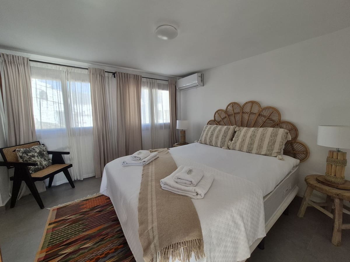 Apartamento de 3 habitaciones en La Duquesa / Puerto de la Duquesa en venta con garaje - 499.000 € (Ref: 9687575)