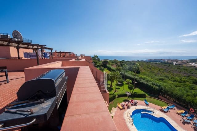 3 soveværelse Penthouse til salg i La Duquesa / Puerto de la Duquesa, Manilva med swimmingpool garage - € 269.000 (Ref: 9688434)