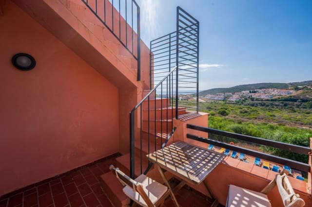 3 chambre Penthouse à vendre à La Duquesa / Puerto de la Duquesa, Manilva avec piscine garage - 269 000 € (Ref: 9688434)