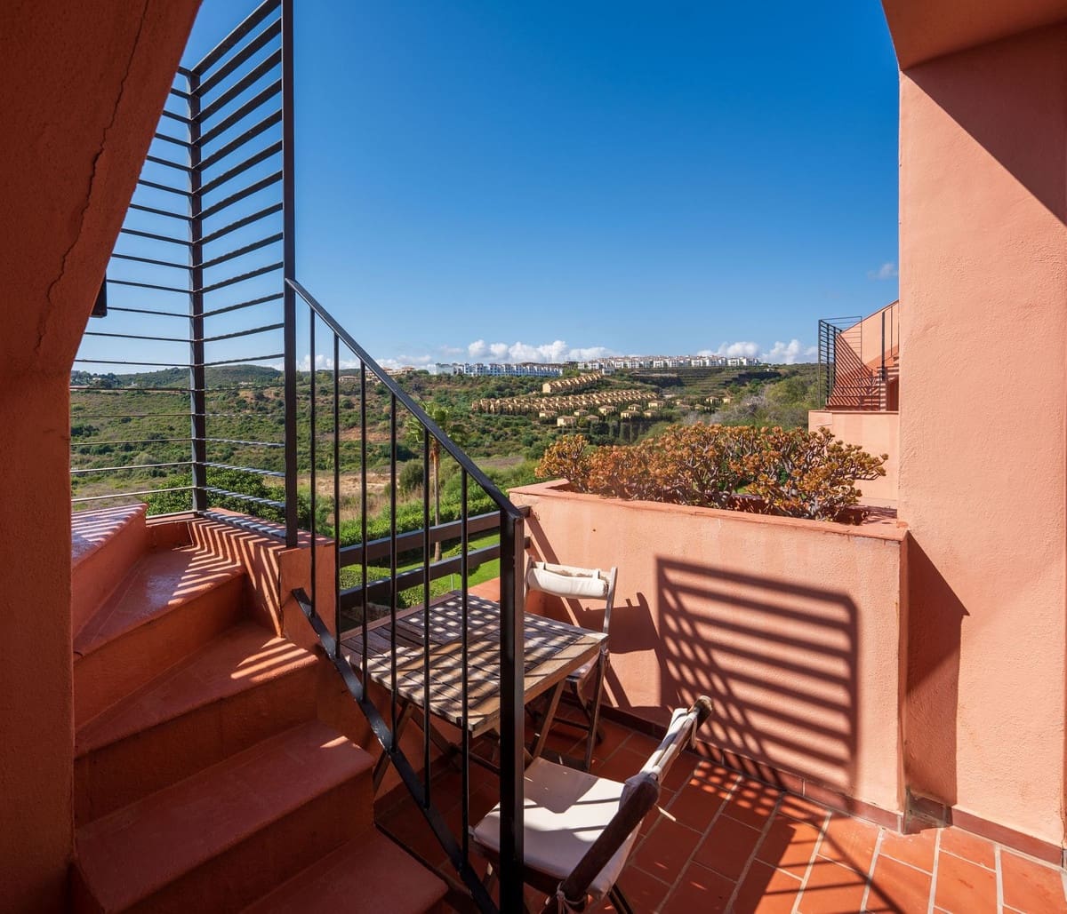 3 soveværelse Penthouse til salg i La Duquesa / Puerto de la Duquesa med swimmingpool garage - € 269.000 (Ref: 9688434)